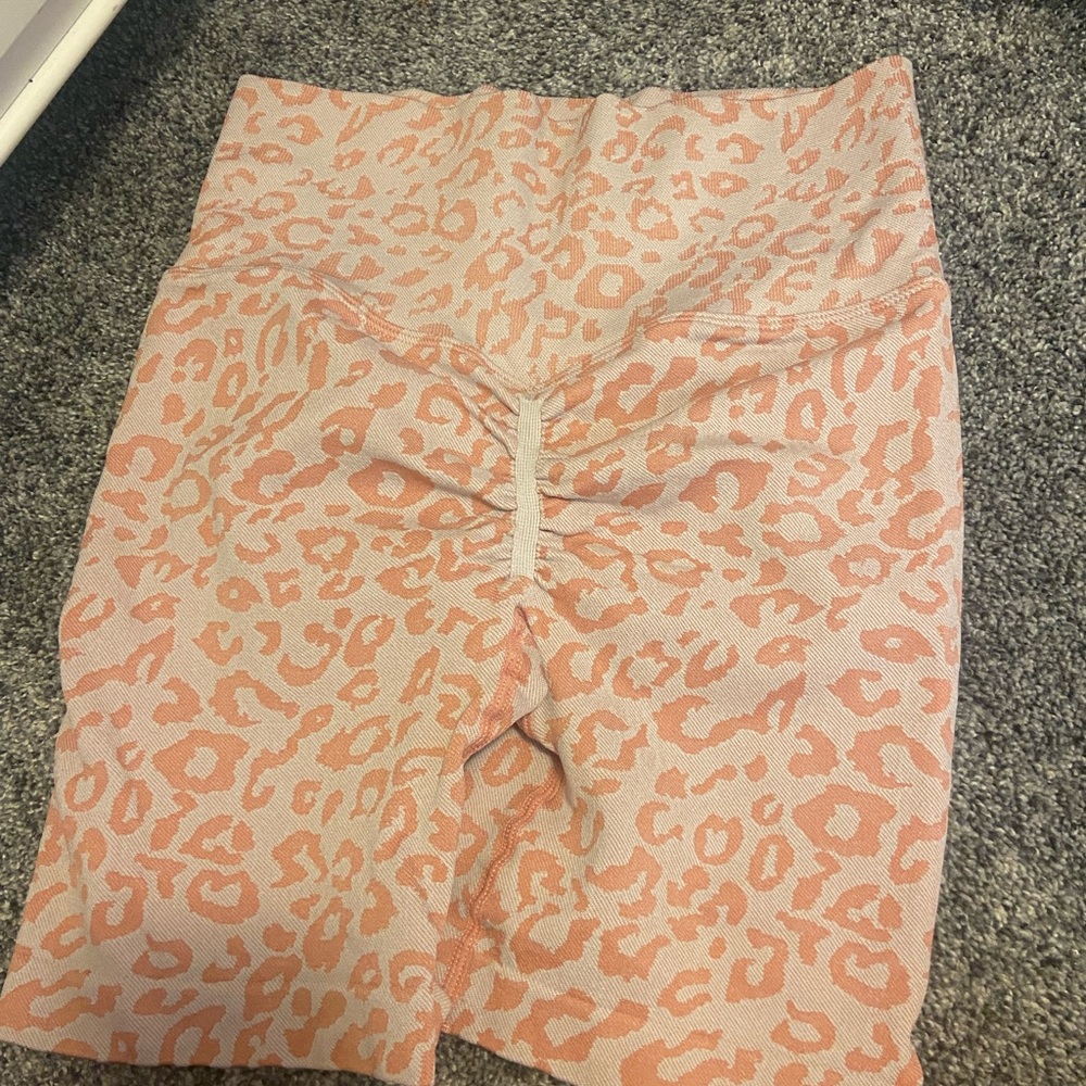 Never worn bike shorts with scrunch